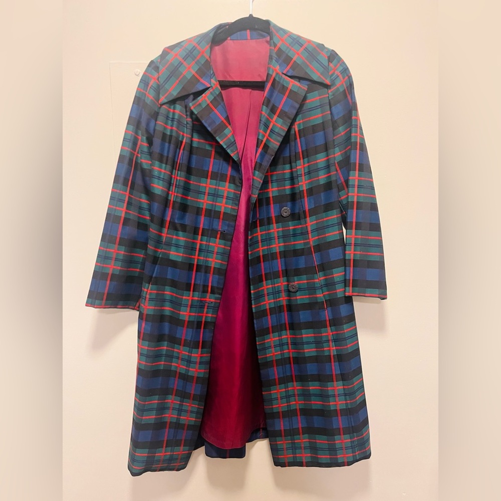 Vintage Plaid Trench Coat!!